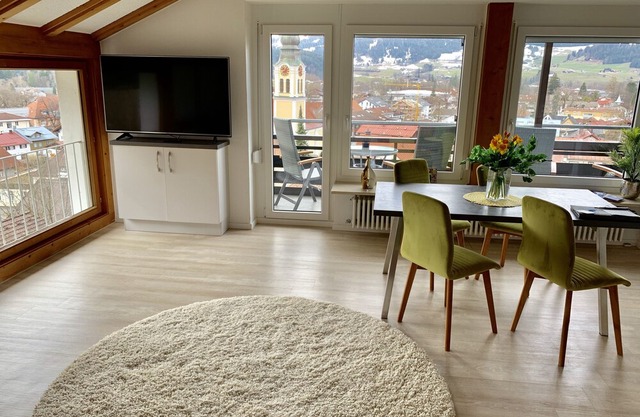 Top apartment in a spectacular location with great views