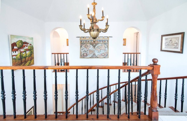 Top Bermuda Views - Luxury Private Home