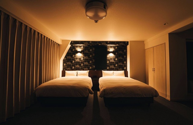 Tap Hotel Saga 