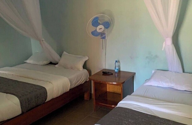 Torchys Lounge Hotel in Kisumu
