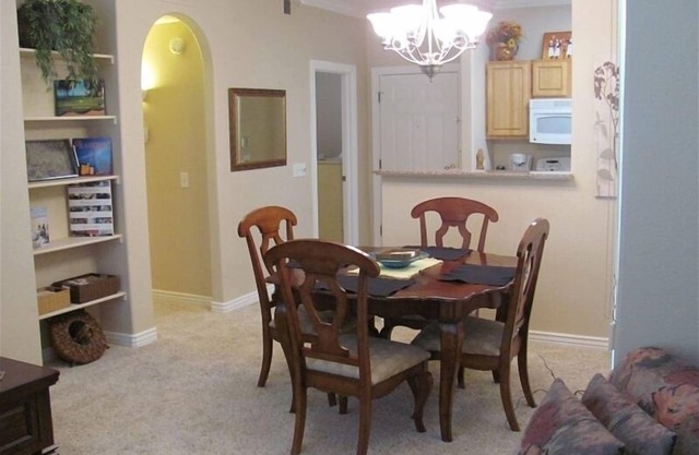 Totally Renovated : 2bed/2bath:Gated Complex in North Phoenix