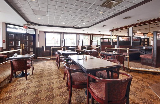 Tower Inn & Suites
