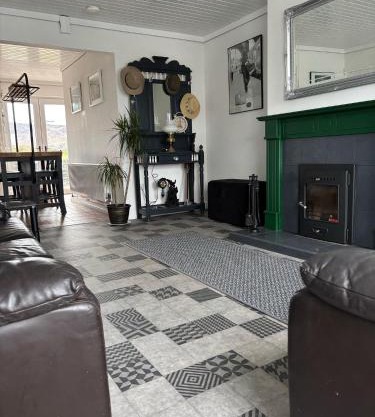 Town House Creeslough