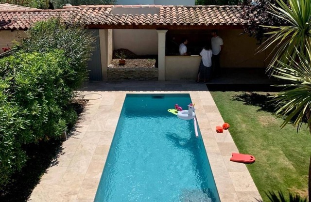 Town house with pool