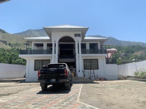 Town Inn Chitral Guest House