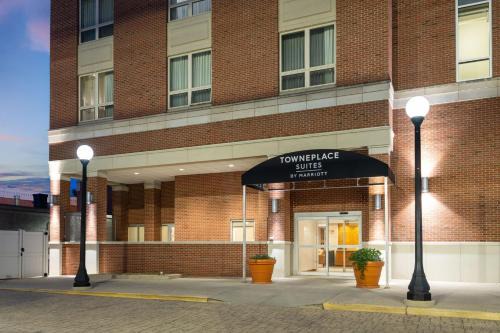 TownePlace Suites by Marriott Champaign