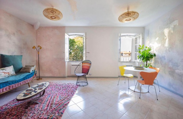 Très bel appartement avec une jolie vue dans le quartier prisé de Vauban