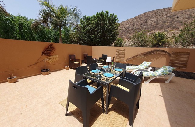 Très bel Appartement Lumineux 2chambres et Grande Terrasse à Palmmar