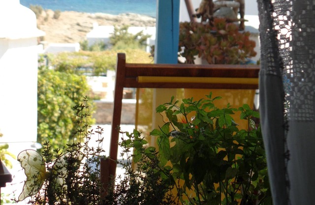 Θἔρως Theros Agios 