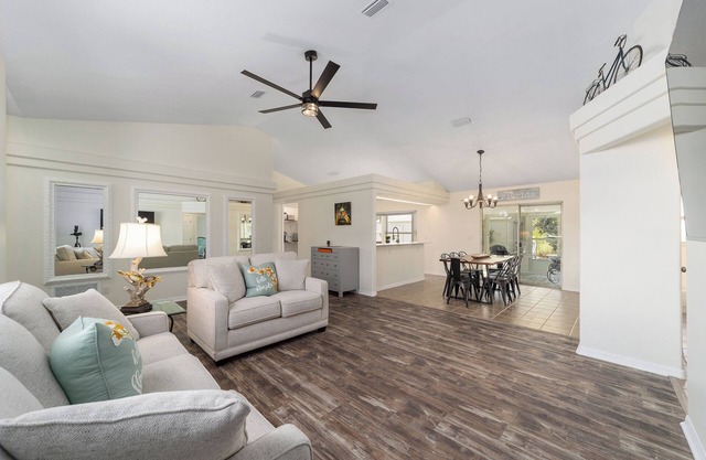 Trailhead Retreat Dog Friendly Whole Home