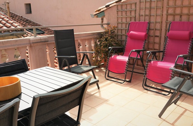 TRAMONTANE: Beach at 100 m, Terrace, Air conditioning, Wifi, Classified ★