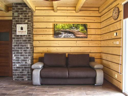 Tranquil Lakefront holiday home