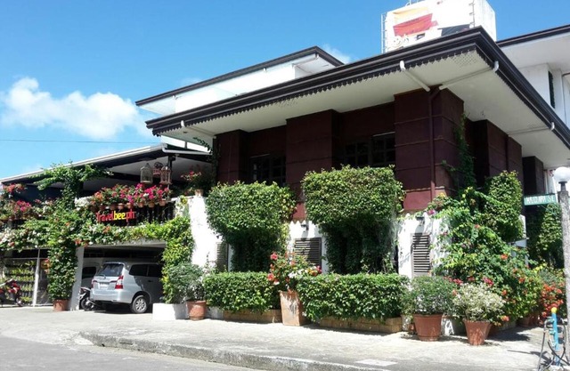Travelbee Heritage Inn
