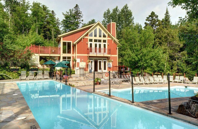 Tremblant Prestige - Les Eaux 223-4
