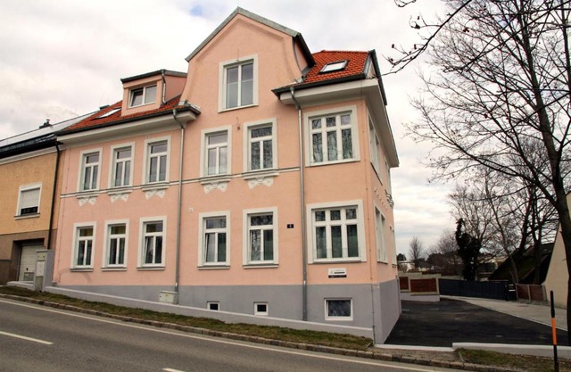Triangle Apartments