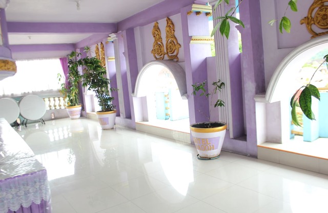 Trivadoh Syariah Hotel