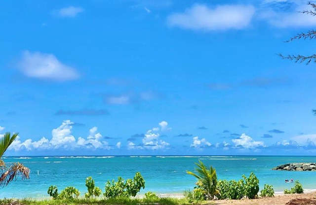Tropical Breeze 2 Bed 2 Bath