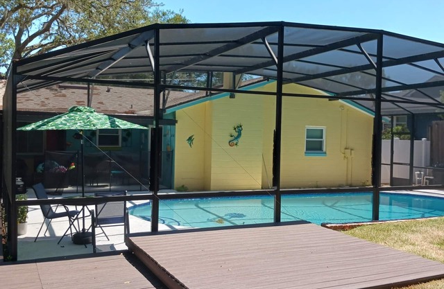 Tropical Pool & Spa Home, 3/2, Near Disney, Universal, Sea World, Beaches