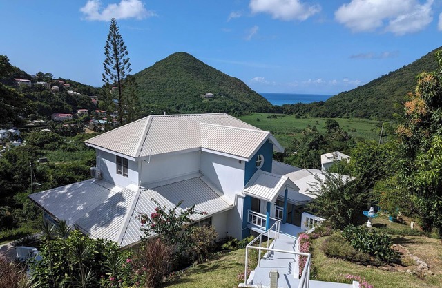 Trouya Beach House Saint Lucia W.I
