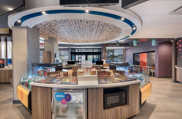 Tru by Hilton Warsaw