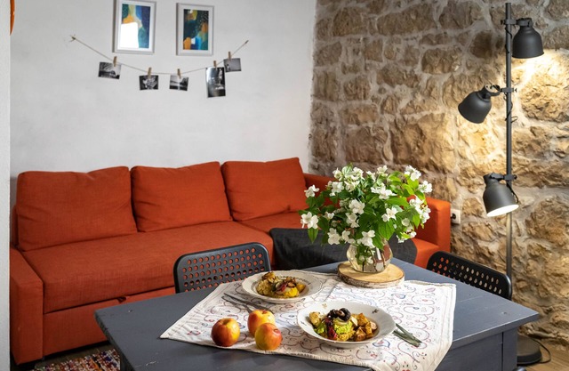 Tucked-in holiday home 'Puhovski' in tiny authentic Istrian village