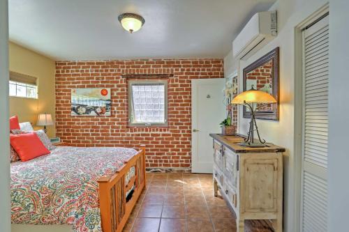 Tucson Cottage with Patio Less Than 2 Mi From Downtown and UA!