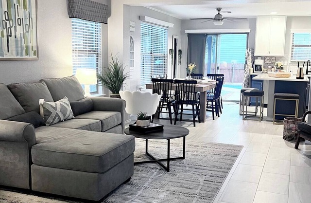 Tulum Stay at Austin by The Key Rentals