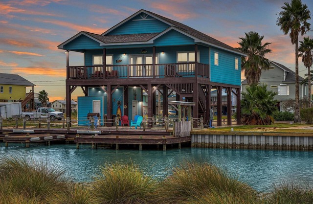 Twin Palms Rental 4 Bedroom Home