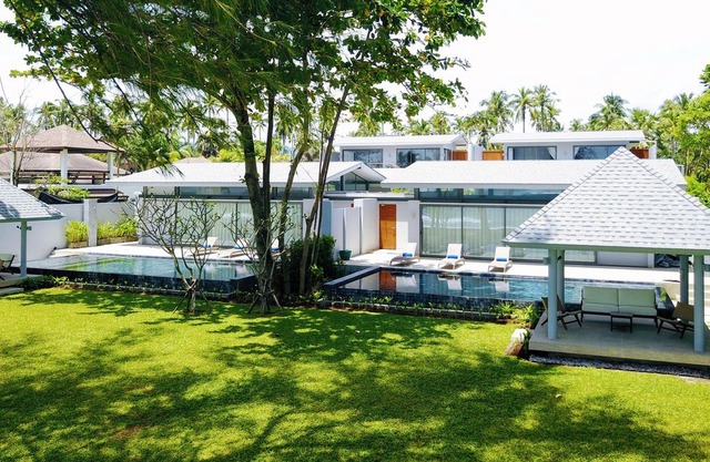 Twin Villas Natai - 10 Bedrooms Luxury Beachfront Villa
