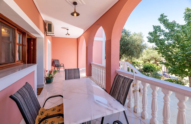 Two-Bedroom Apartment - Arazzo Apartments