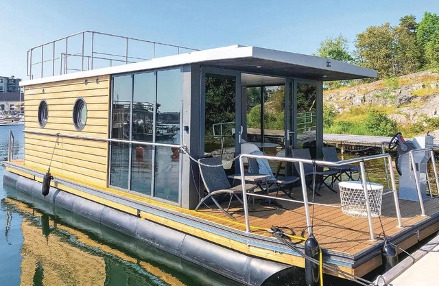 Two-Bedroom Accommodation in Vastervik