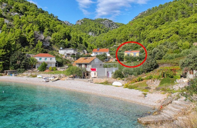Two bedroom apartment near beach Cove Skozanje, Hvar (A-14899-a)