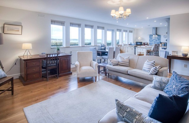 Ty Seren - 2 Bedroom Apt - Bayview Oxwich