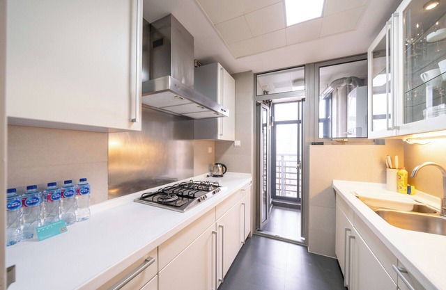 Tyms Elegant 3BR 2BA Apt Near Malls
