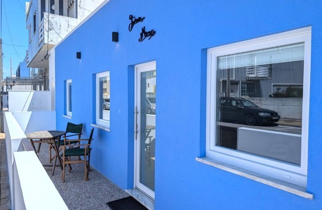 Typical house 150 m from the beach of Costa Nova in Aveiro with 3 BR and terrace