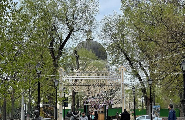 Ultra Center - Modern Studio I Pedestrian Street I Cathedral Park