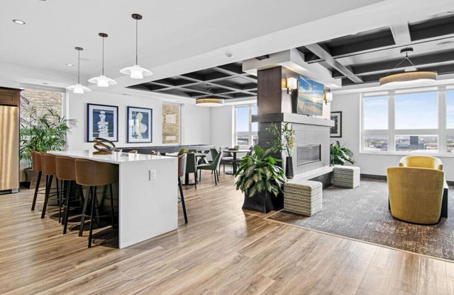 Union Depot Studio - Gym, Pool Table, EV Charging