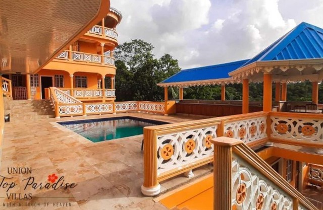 Union Hilltop Paradise Villas - Relaxing 2-Bedroom Villa for Family & Friends 2