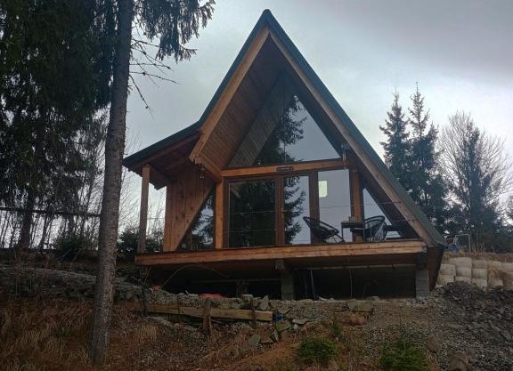 Unique A-frame in Colibita