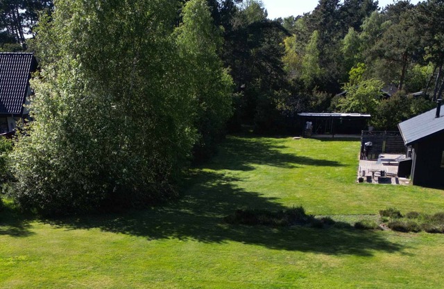 Unique place with tennis court for the active