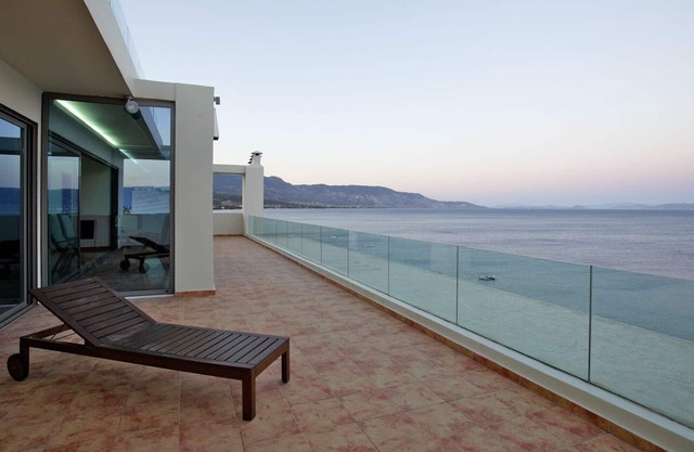 Unique Sea View Apartment