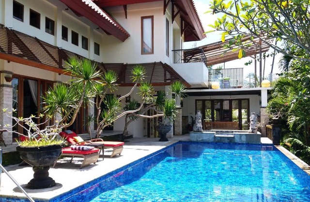 Unique spacious luxury villa