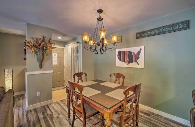 Updated Ski in ski out condo & mountain biking located at Seasons on Mt. Snow