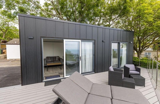 Upper Cliff Studio