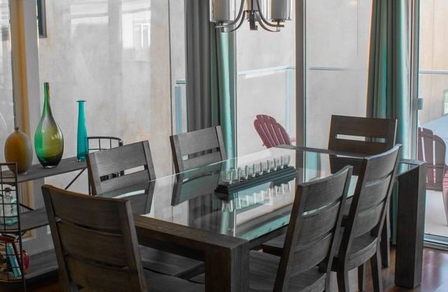 Upstairs Apartment with Ocean View