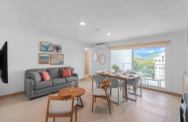 Upstay: Modern 3BR Mountain View Condo—Jaco Beach