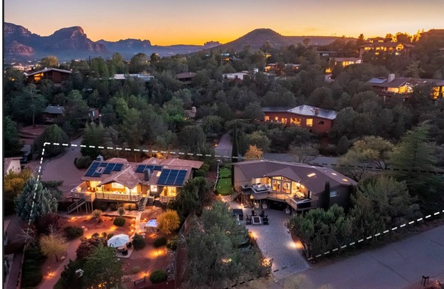 Uptown EPIC - Wow Views! 25Guest 2Homes 10BR 9BA Pool 2Spa 2GamesRM Location