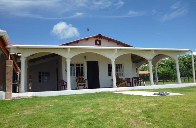 Uverito Beach House