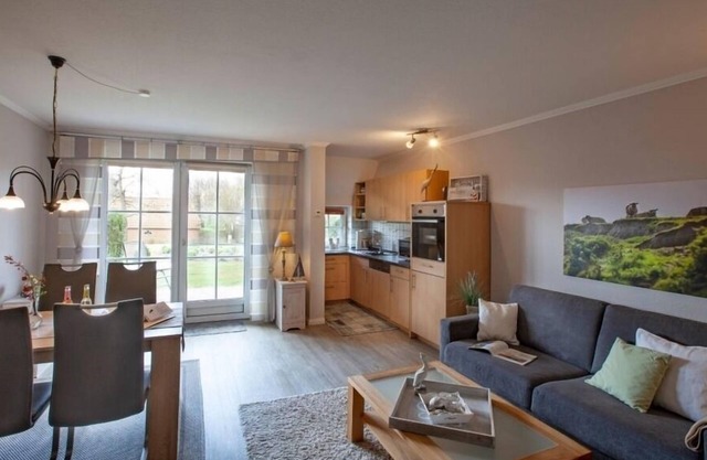 Vacation apartment/apartment for 3 guests with 45m² in Büsumer Deichhausen (127555)