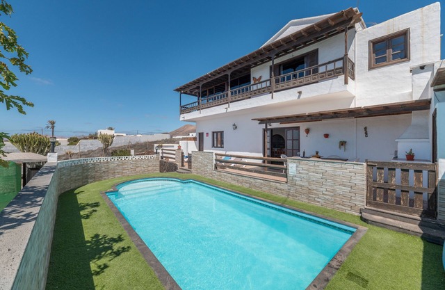 Vacation Apartment 'Andres House' with Sea View, Private Pool and Wi-Fi